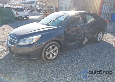 2013 Chevrolet Malibu 1Ls z USA, uszkodzony, nr VIN 1G11B5SA2DF170633